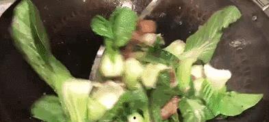 猪 青菜 花猜明星,揭秘明星背后的生活点滴