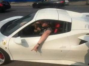 网红玻璃猪玩具车,萌趣造型，童趣无限