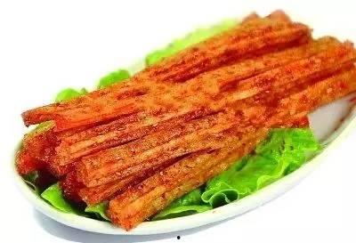 夜市网红辣条图片,辣条网红的狂热魅力